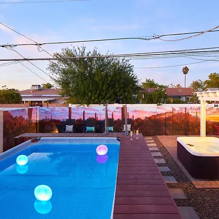 Villa Scottsdale Saguaro-Hot Tub-Pool- In Old Town